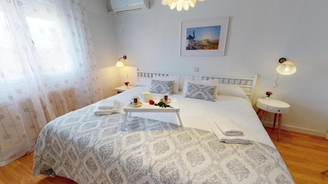 Queen Room,1237778014:JPEG