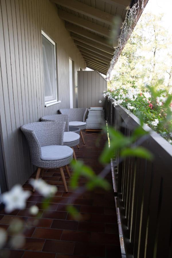 Standard Double Room Balcony Lake View,1238790949:JPEG