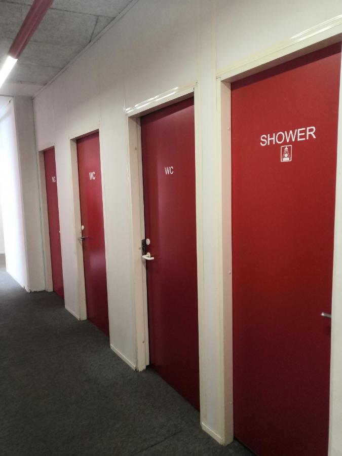 Standard Einzelzimmer mit Gemeinschaftsbad