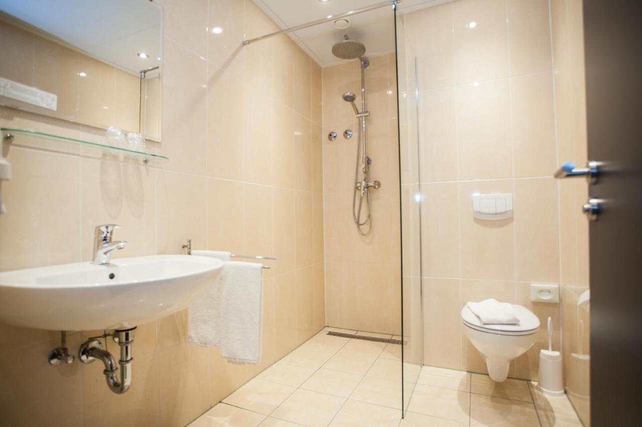 Double Room,1653529020:JPEG