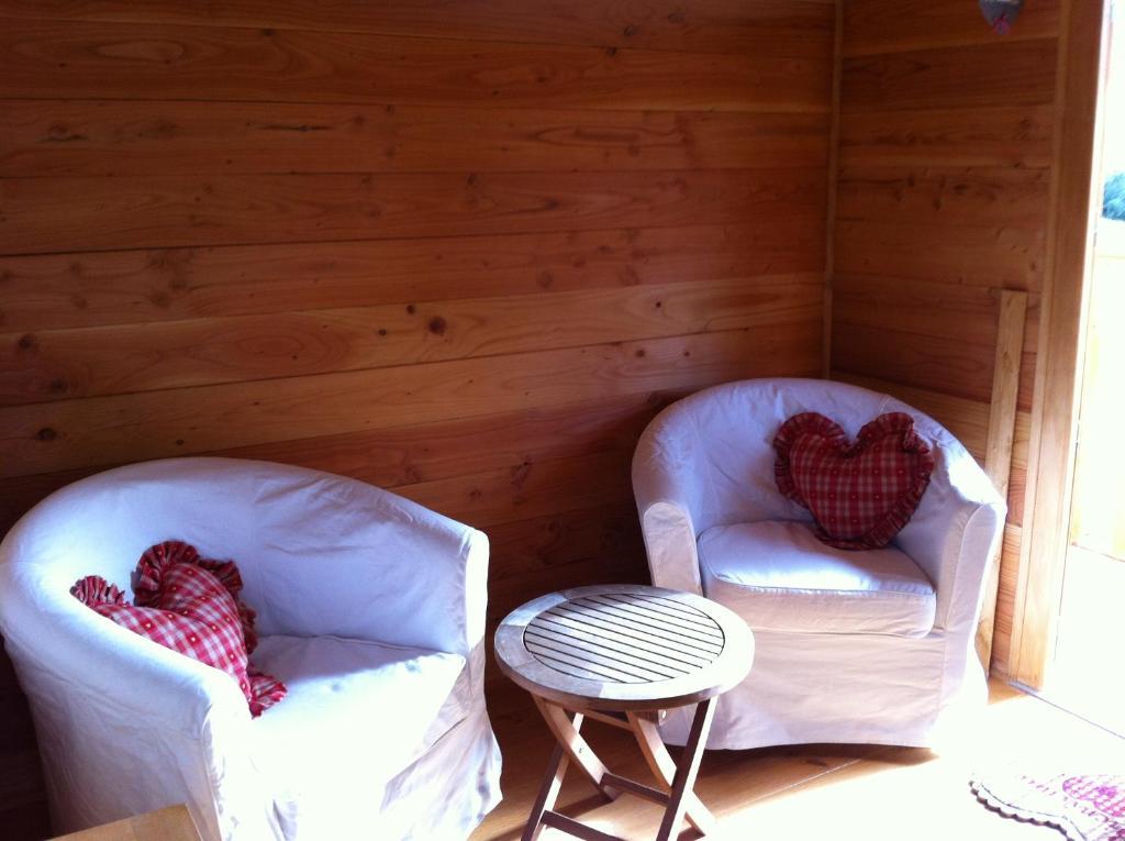 Caravane (2 Adultes + 2 Enfants)