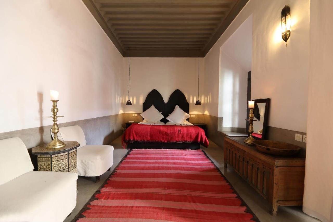 Salon Suite