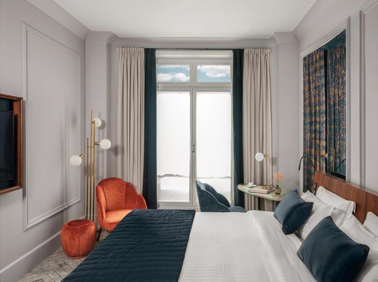 Zimmer Signature mit Queensize-Bett