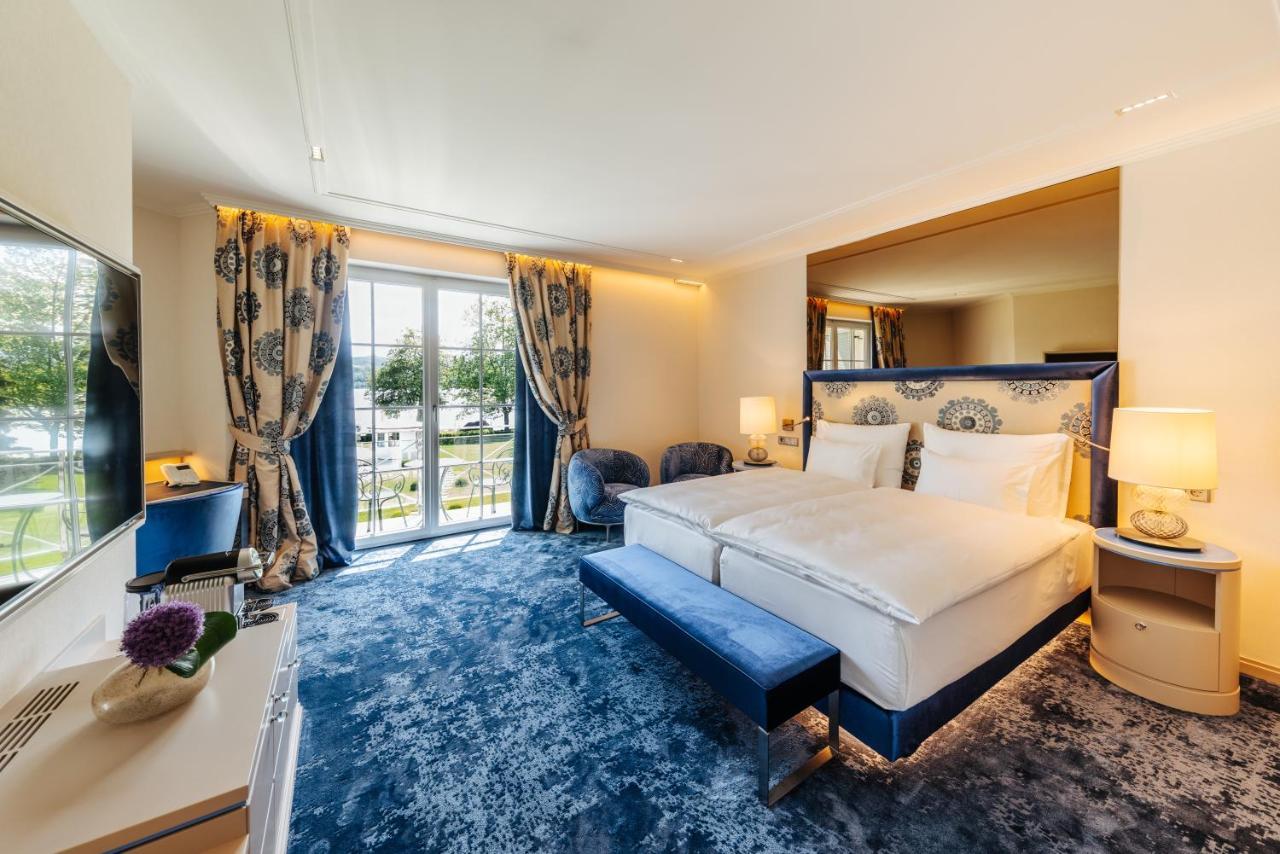 Deluxe Doppelzimmer mit Balkon und seitlichem Seeblick