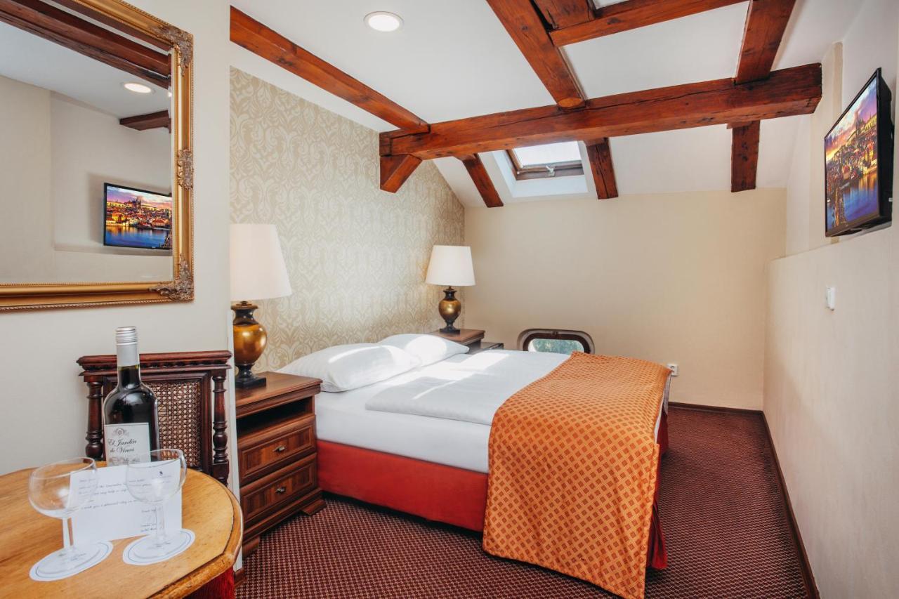 Chambre Double ou Lits Jumeaux Économique