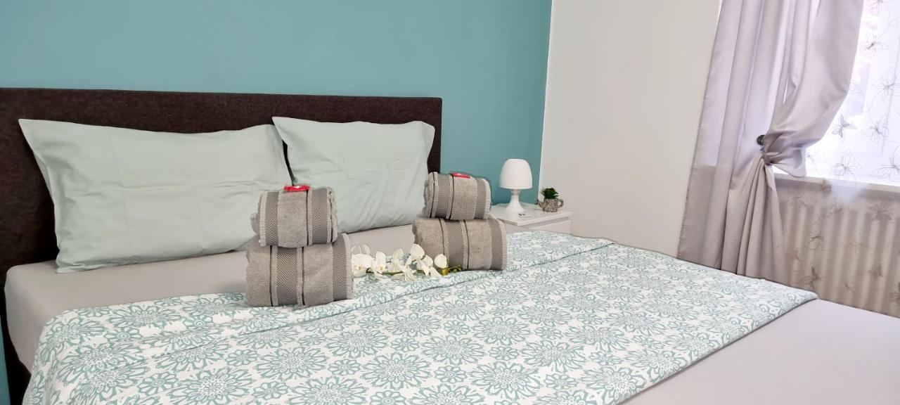 Standaard Tweepersoonskamer met Gedeelde Badkamer