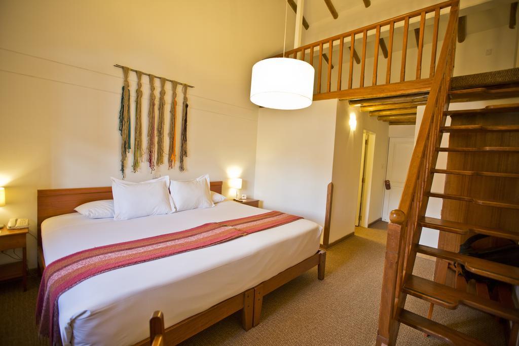Quarto Superior com Cama de Casal ou 2 de Solteiro