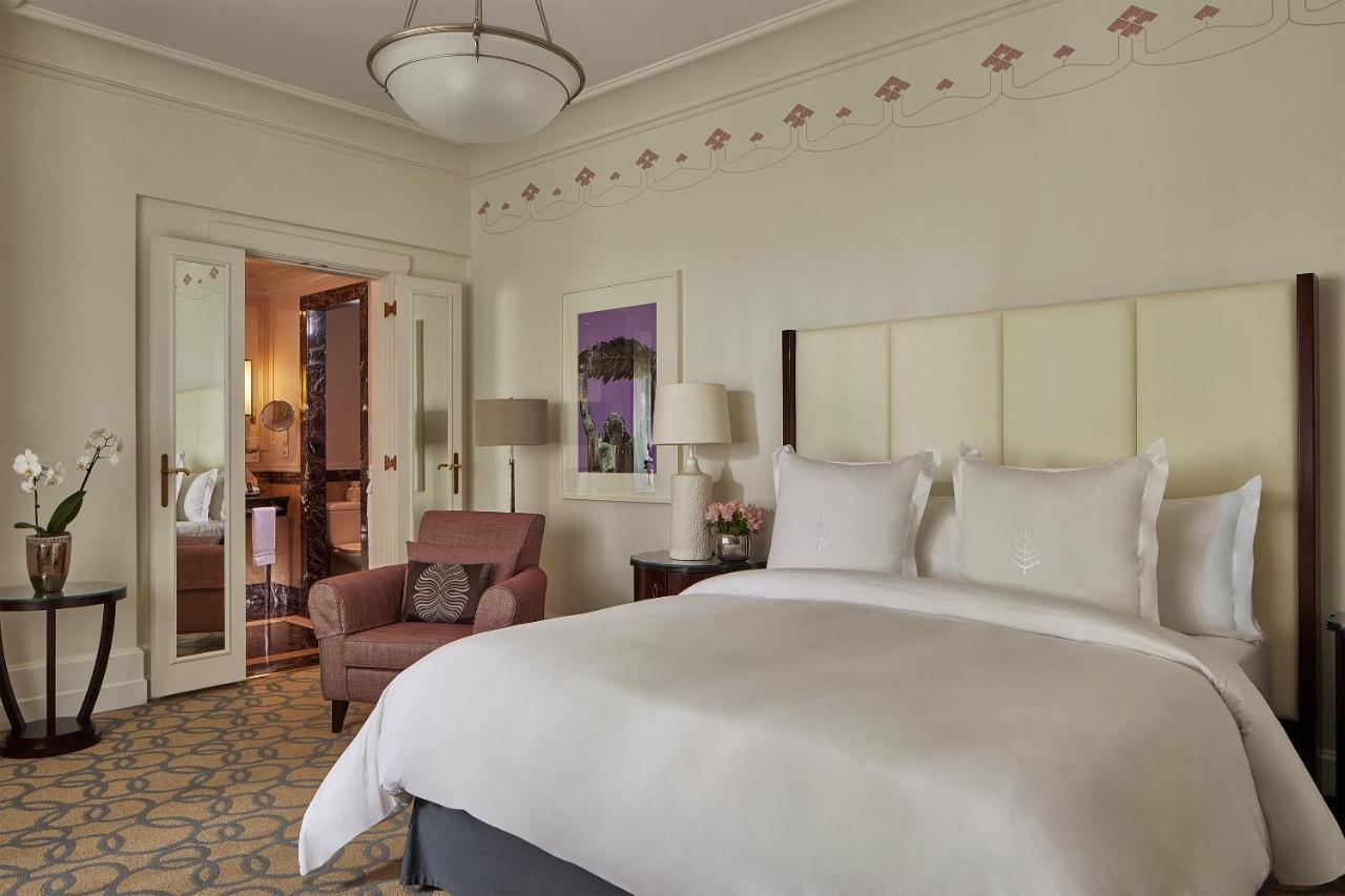 Habitación Superior con una cama doble grande