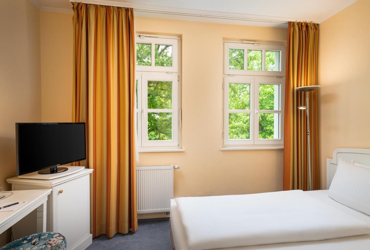 Standard Single Room (in our annex 60 m from the main building)
