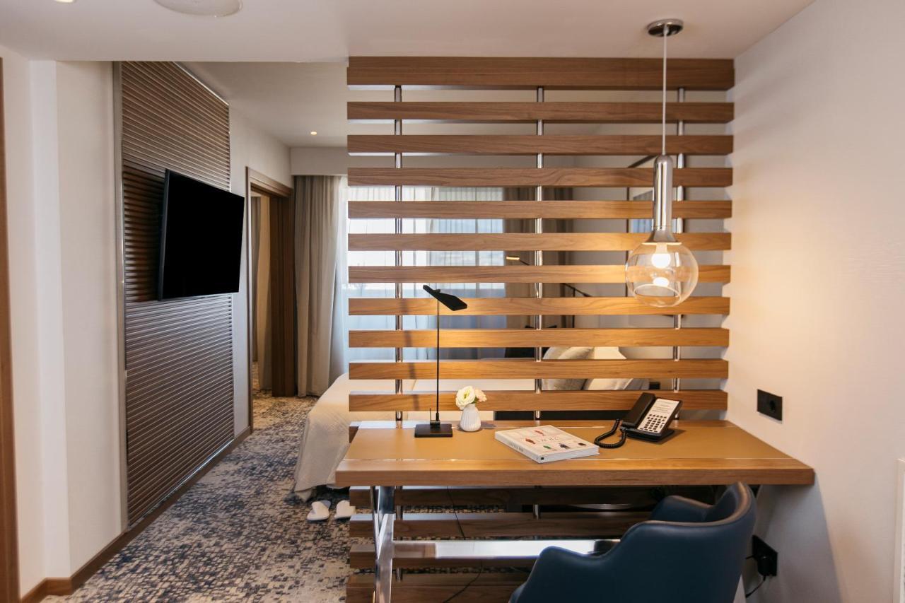 One-Bedroom King Suite with Sofa Bed and Balcony