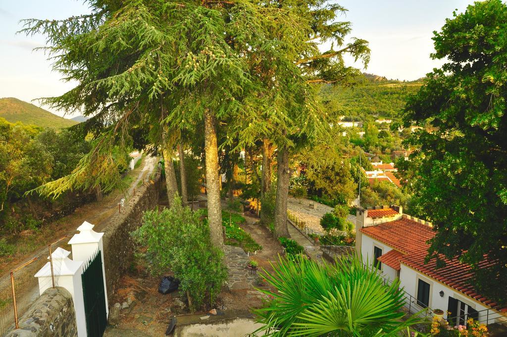 Apartamento com 1 Quarto