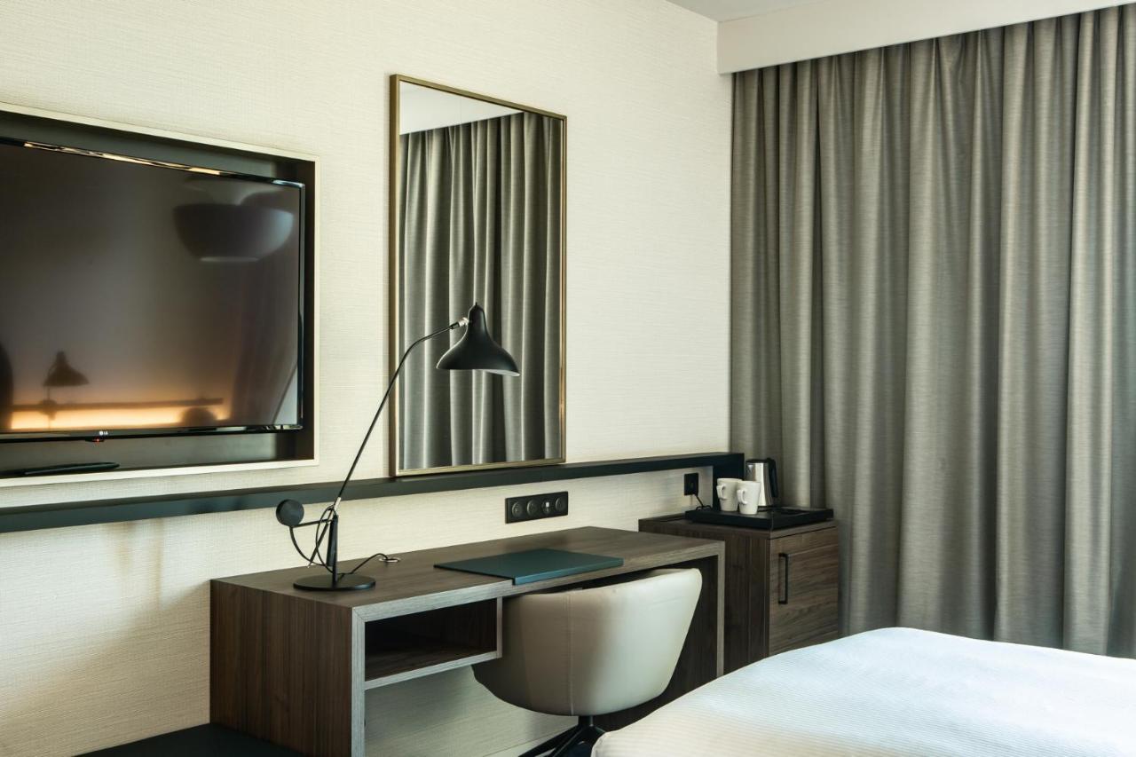 Barrierefreies Standard-Zimmer mit Kingsize Bett