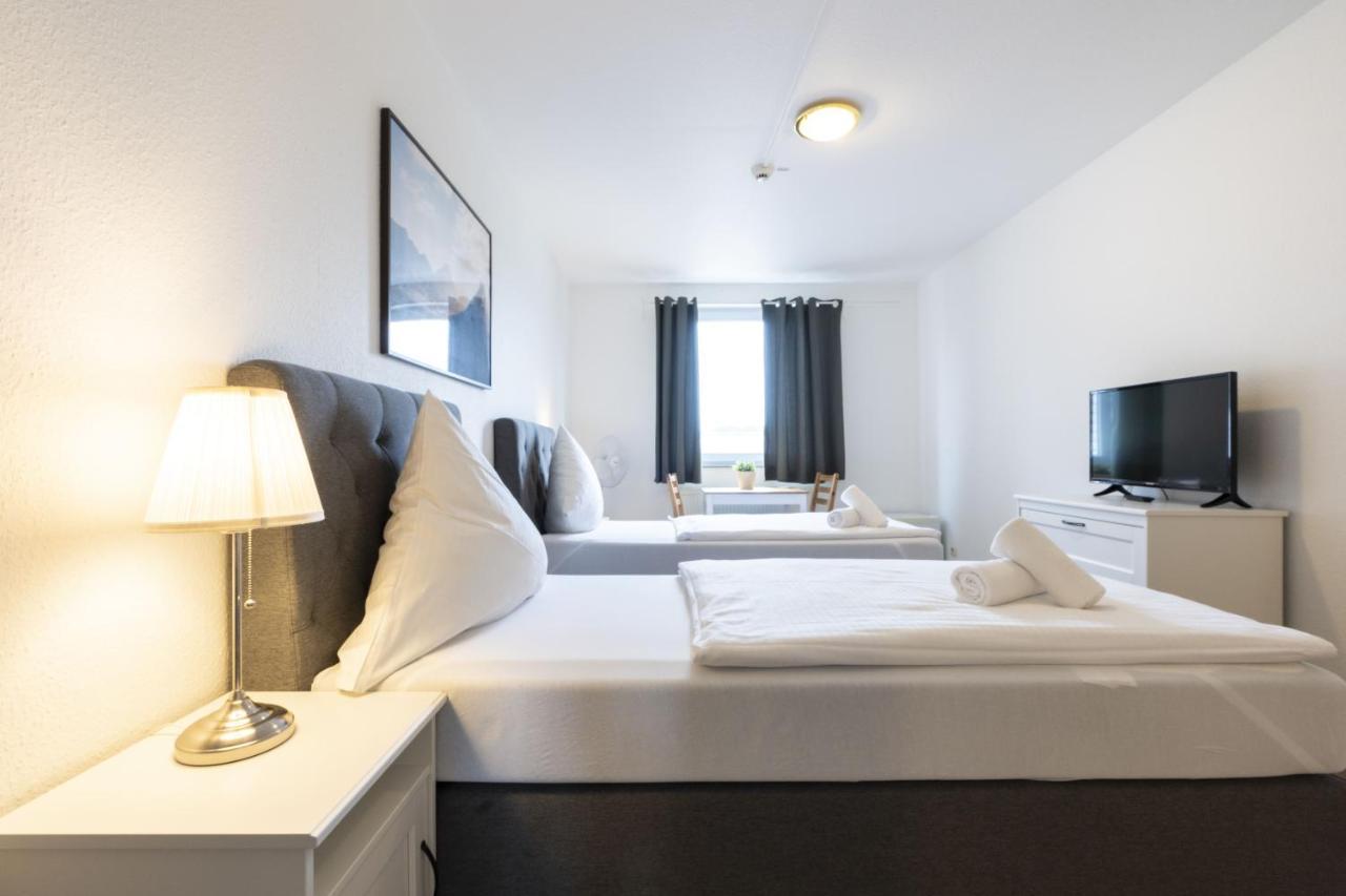 Zweibettzimmer mit Bad