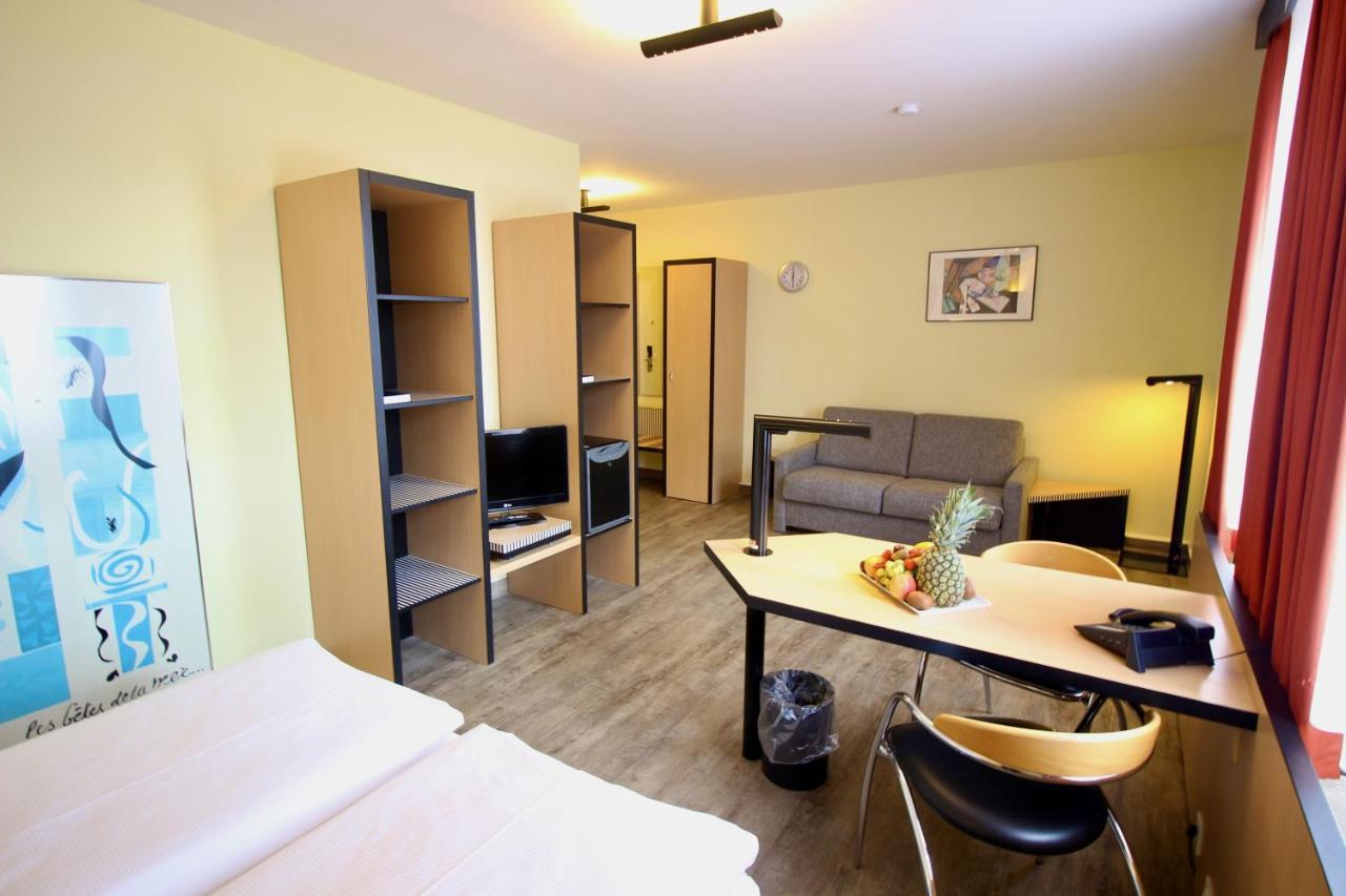 Studio mit Queensize-Bett
