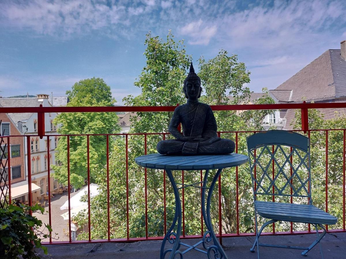 Einzelzimmer mit Balkon
