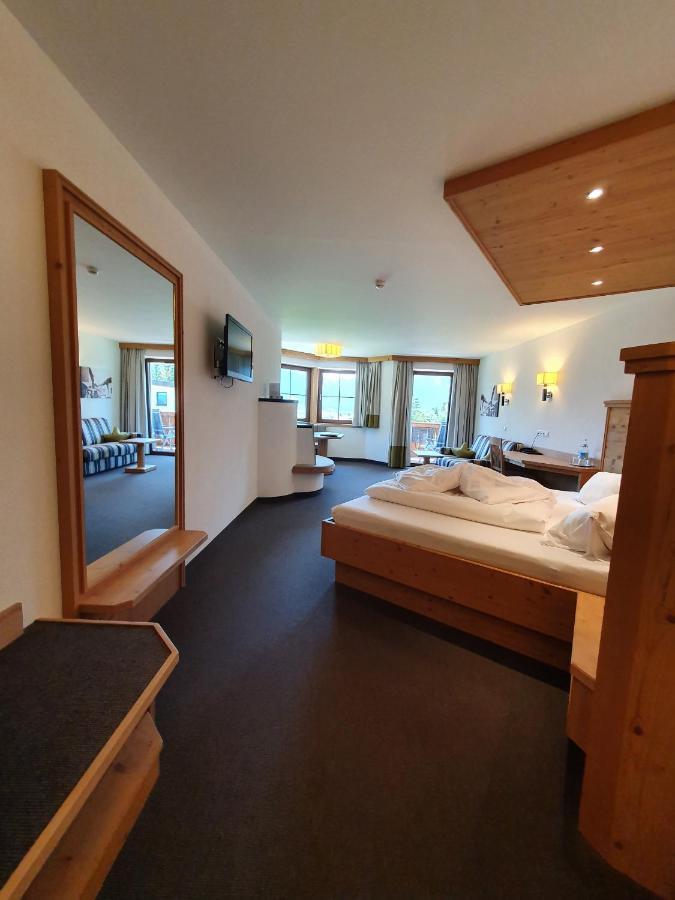 Deluxe Double Room,1264422712:JPEG
