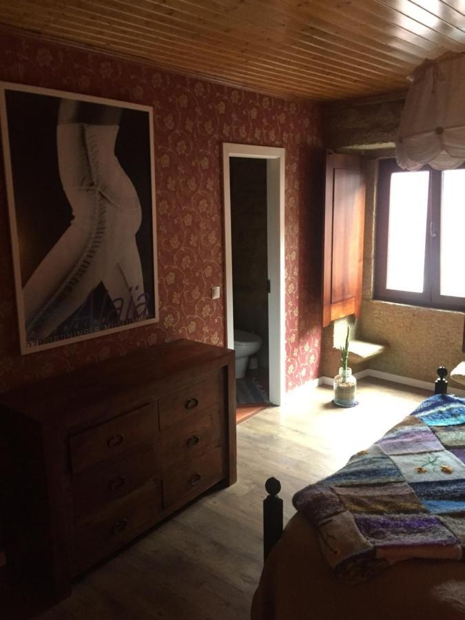 Quarto Duplo com Casa de Banho Privativa