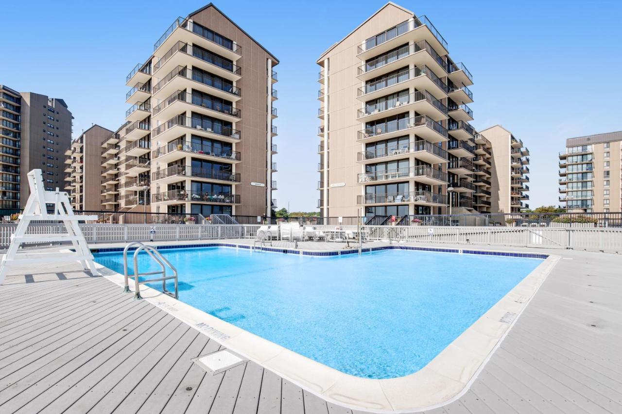 One Bedroom Apartment