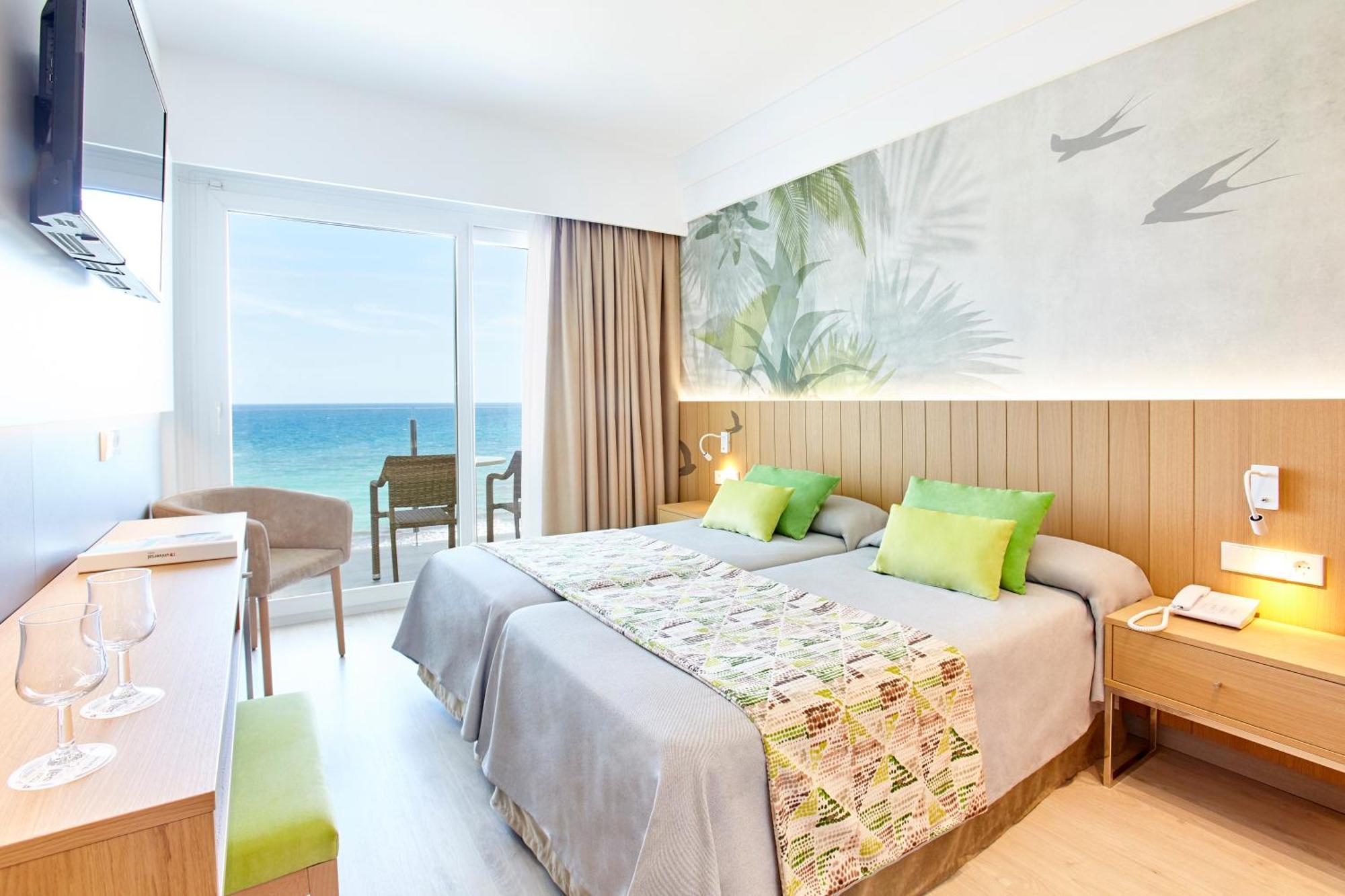 Zweibettzimmer mit Meerblick