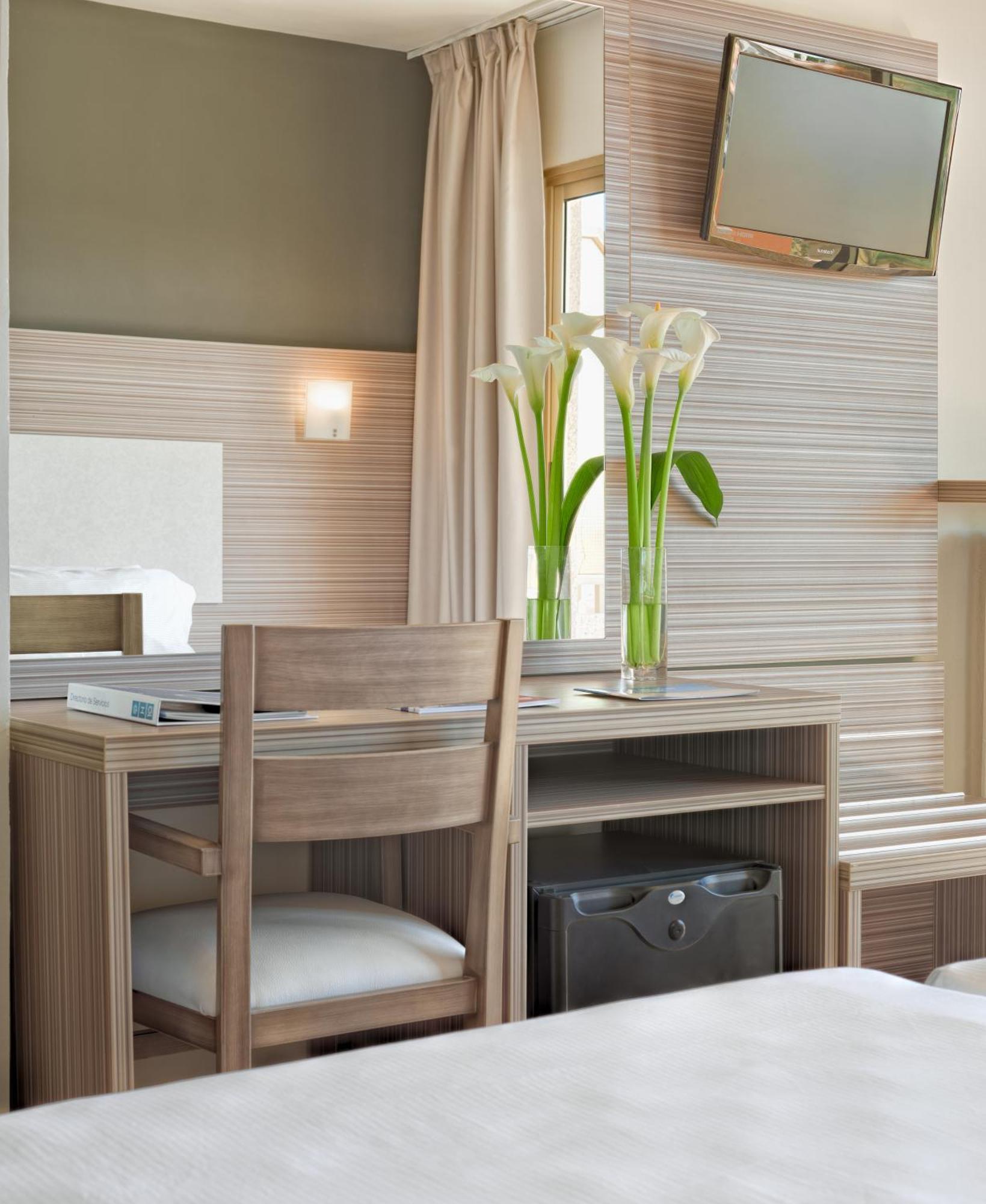 Tweepersoonskamer met Extra Bed (3 Volwassenen)