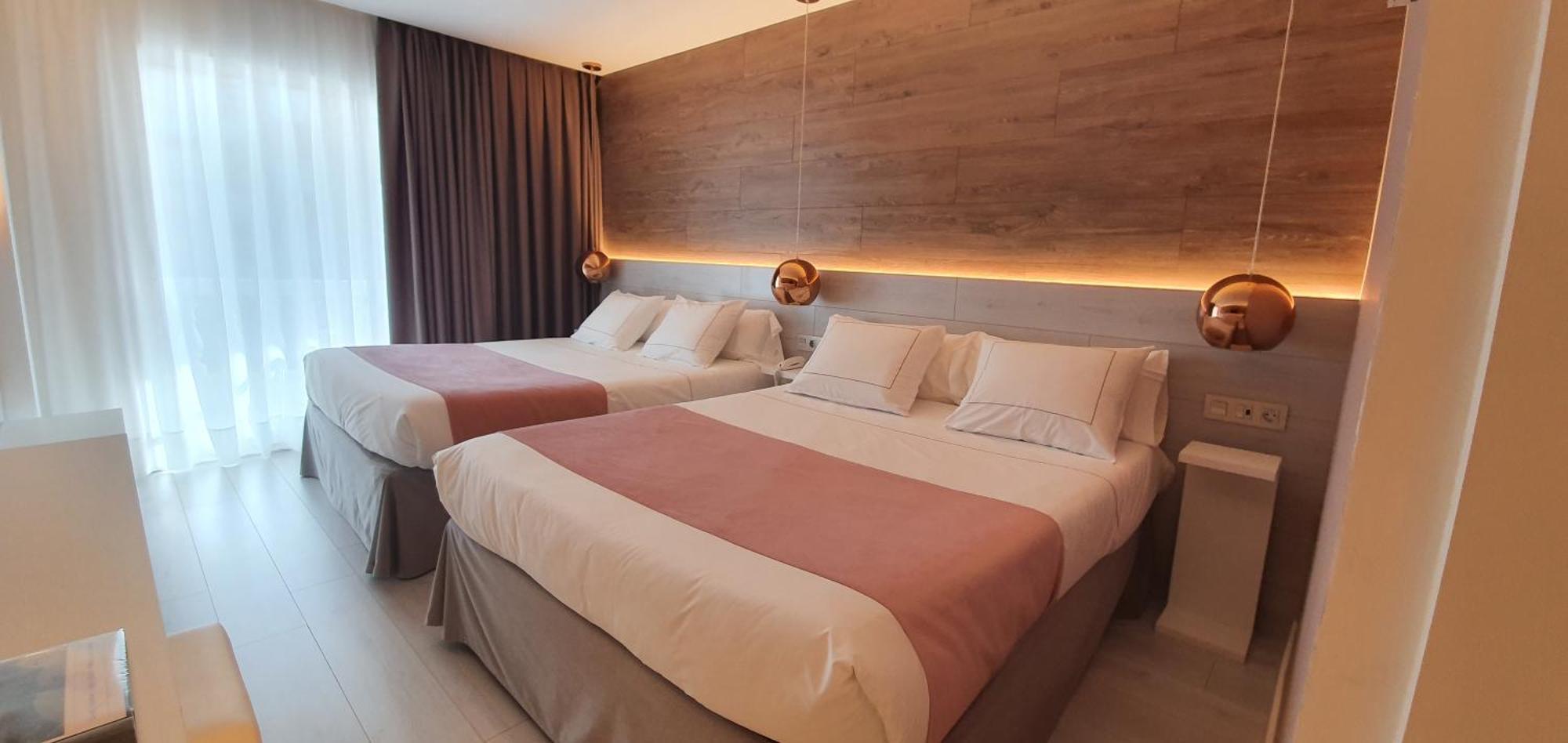 Double or Twin Room,1273079344:JPEG