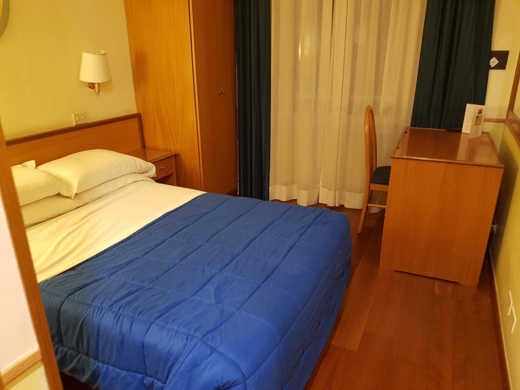 Economy Double Room with Double Bed,1710013388:JPEG