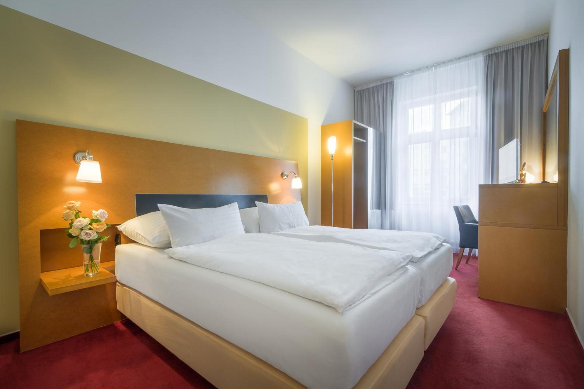 Habitación Doble Estándar con cama supletoria