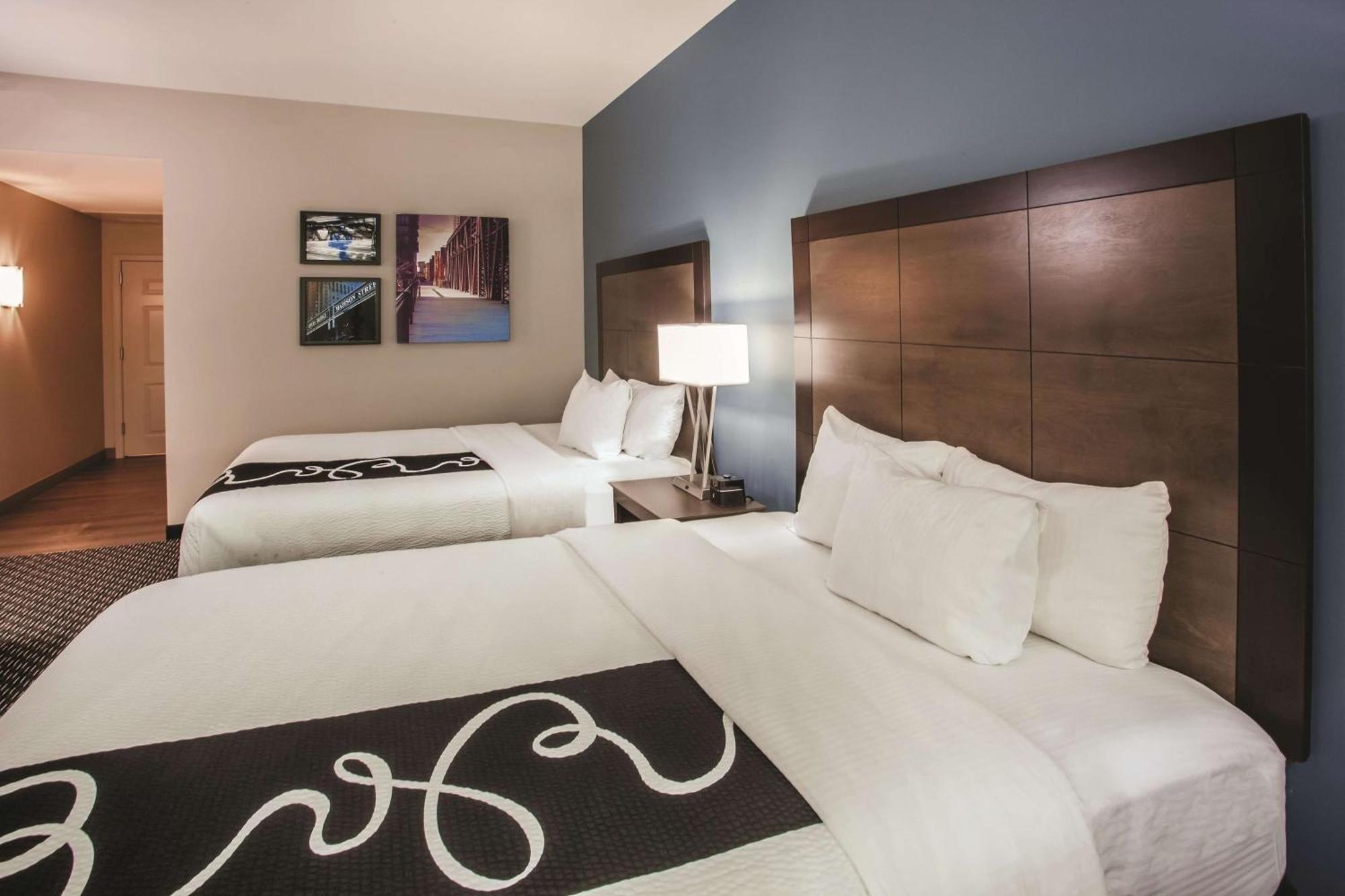 Kamer met 2 Queensize Bedden