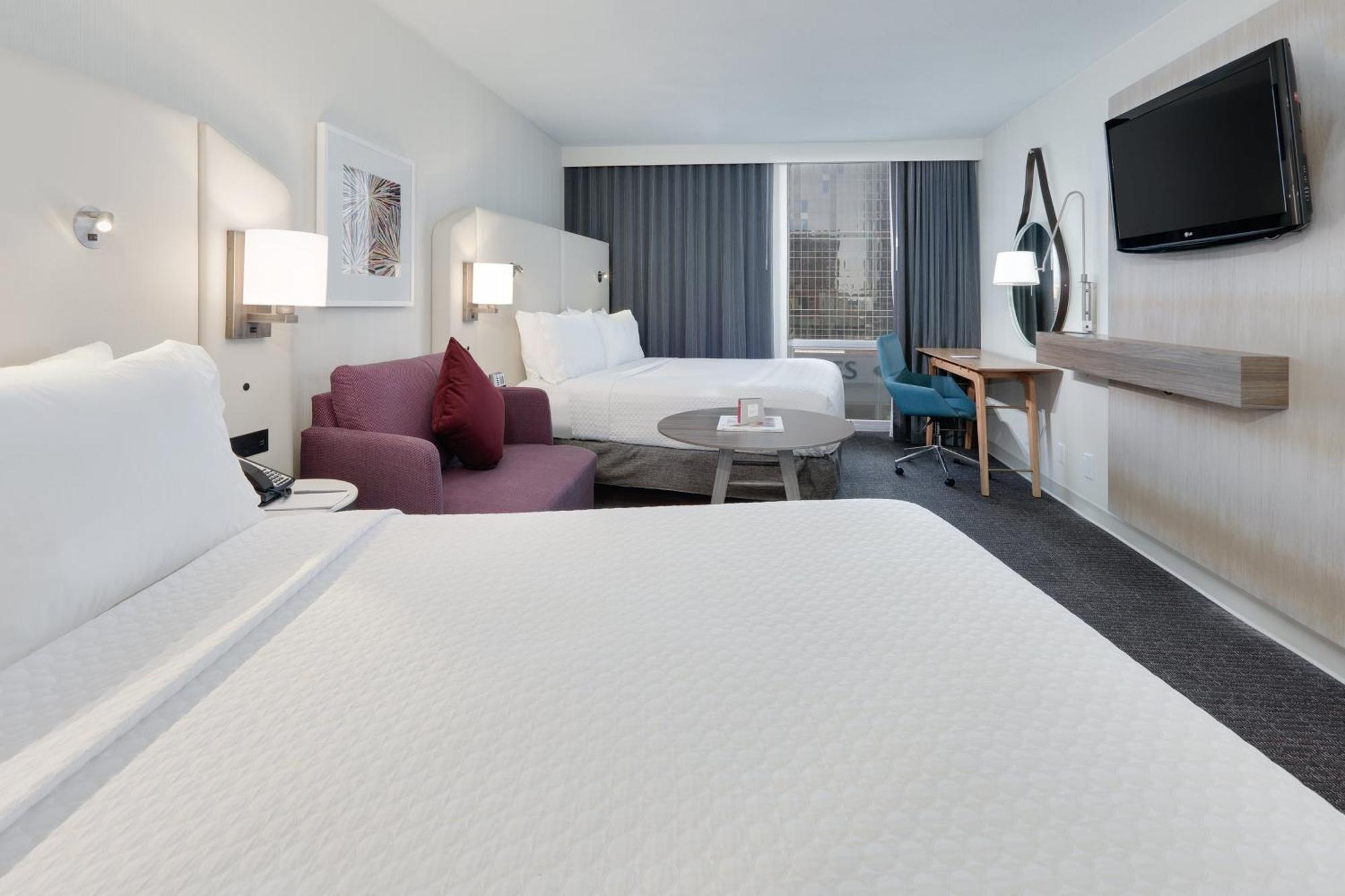Premium Zimmer mit Balkon und 2 Queensize-Betten