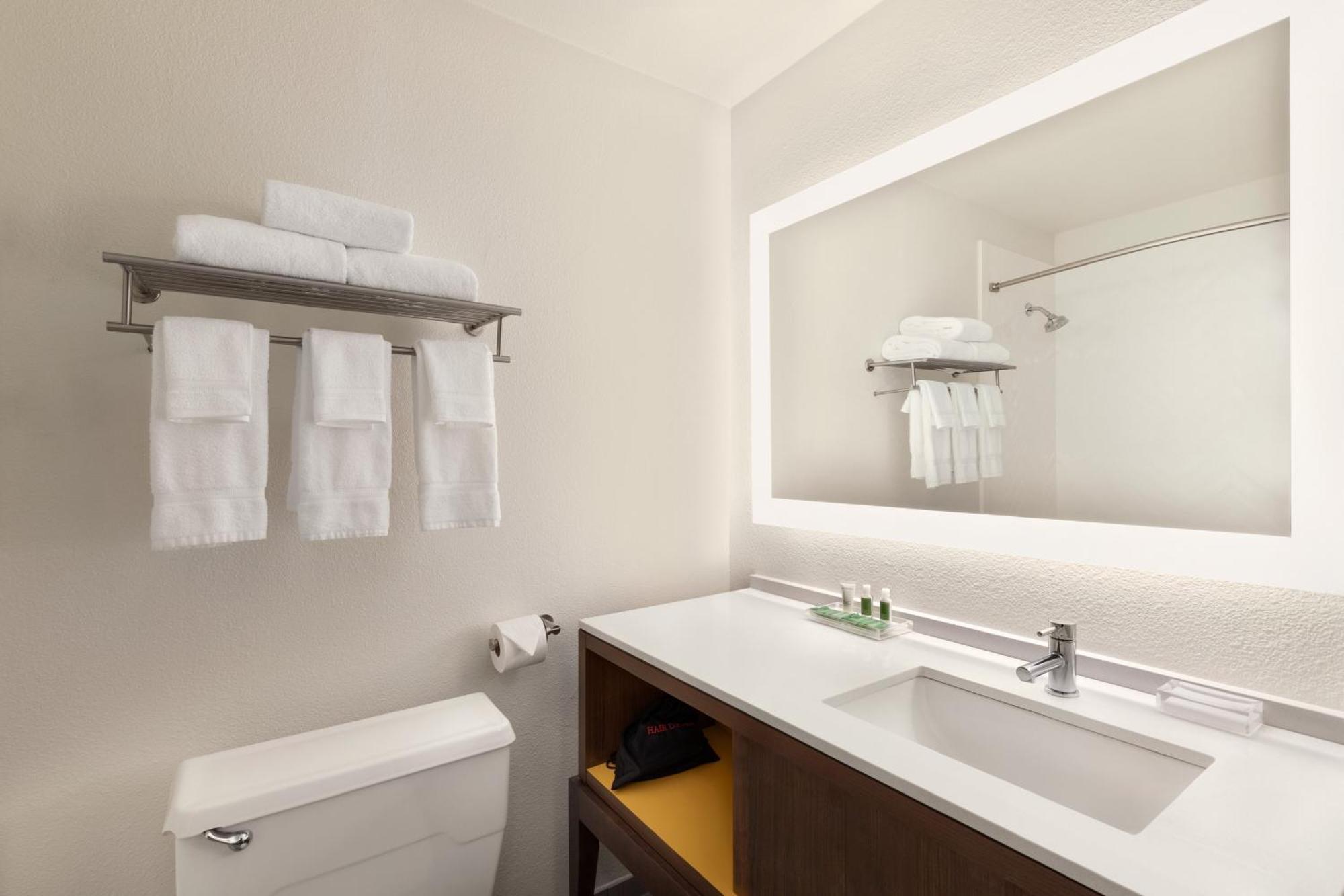 Quarto Standard com Cama King-size