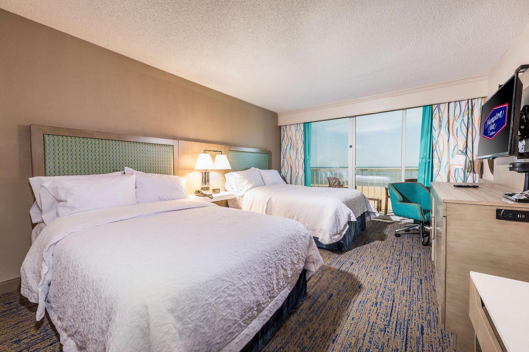 Oceanfront Queen Room with Two Queen Beds - Non-Smoking,1551984622:JPEG