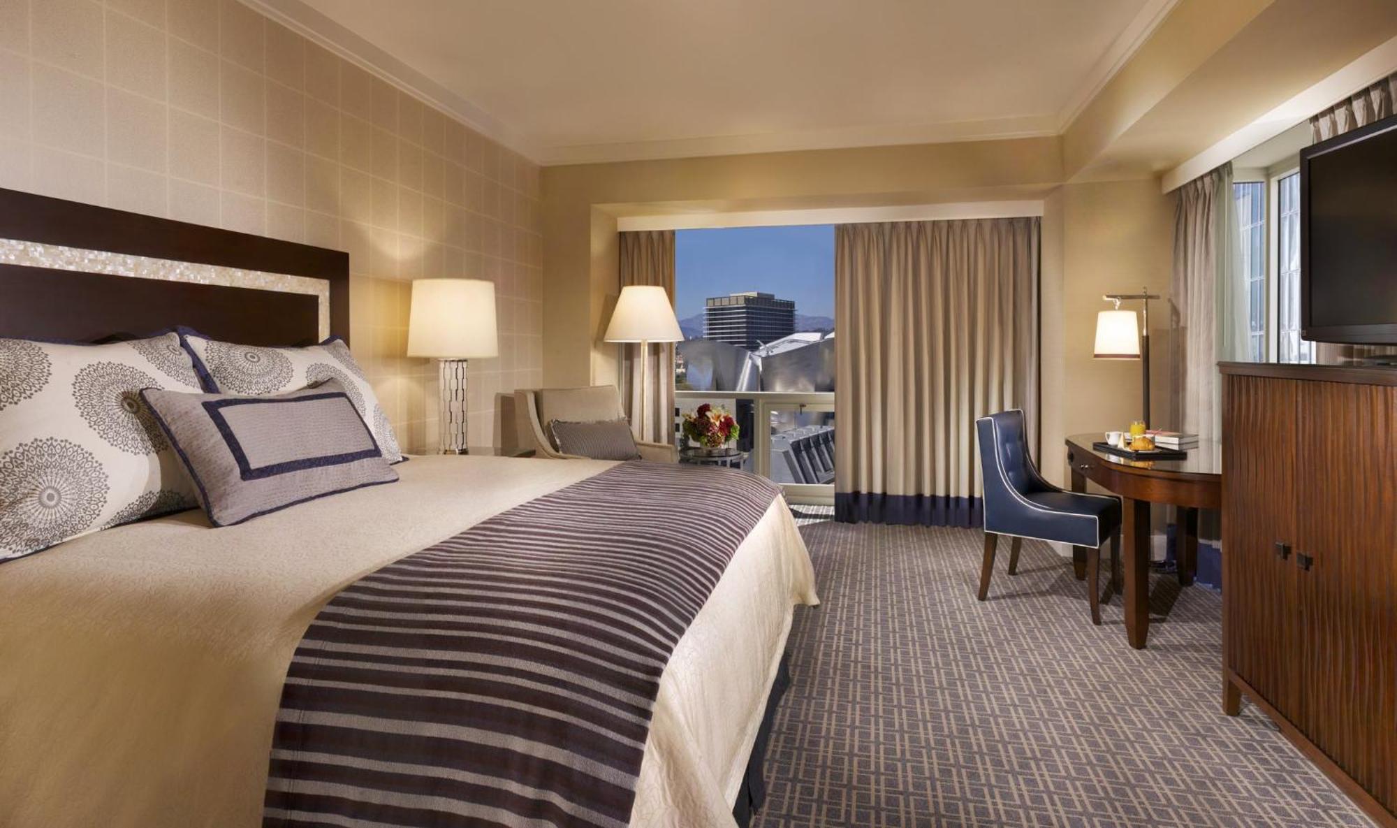 Premier King Room