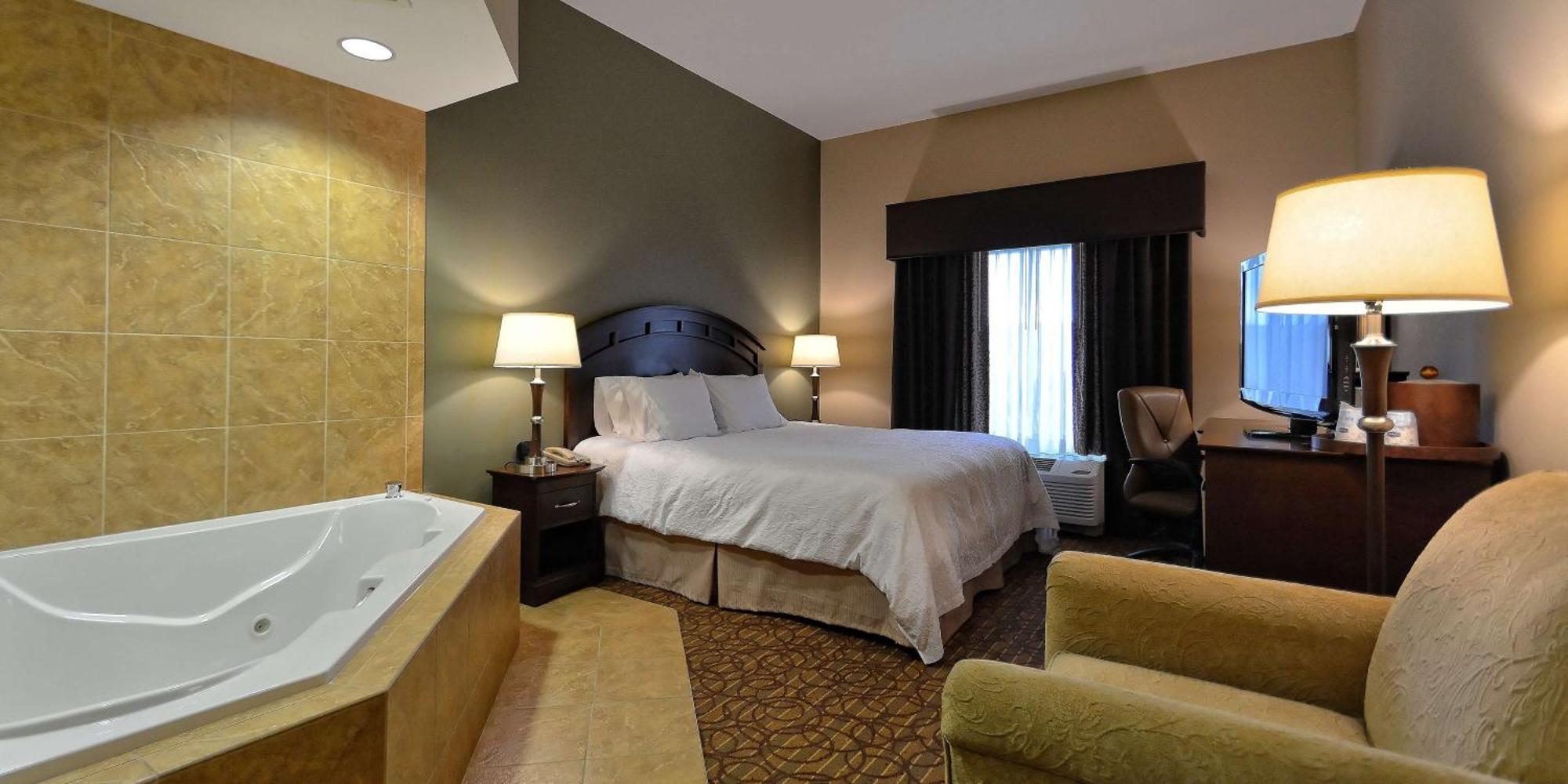 King Room with Spa Bath
