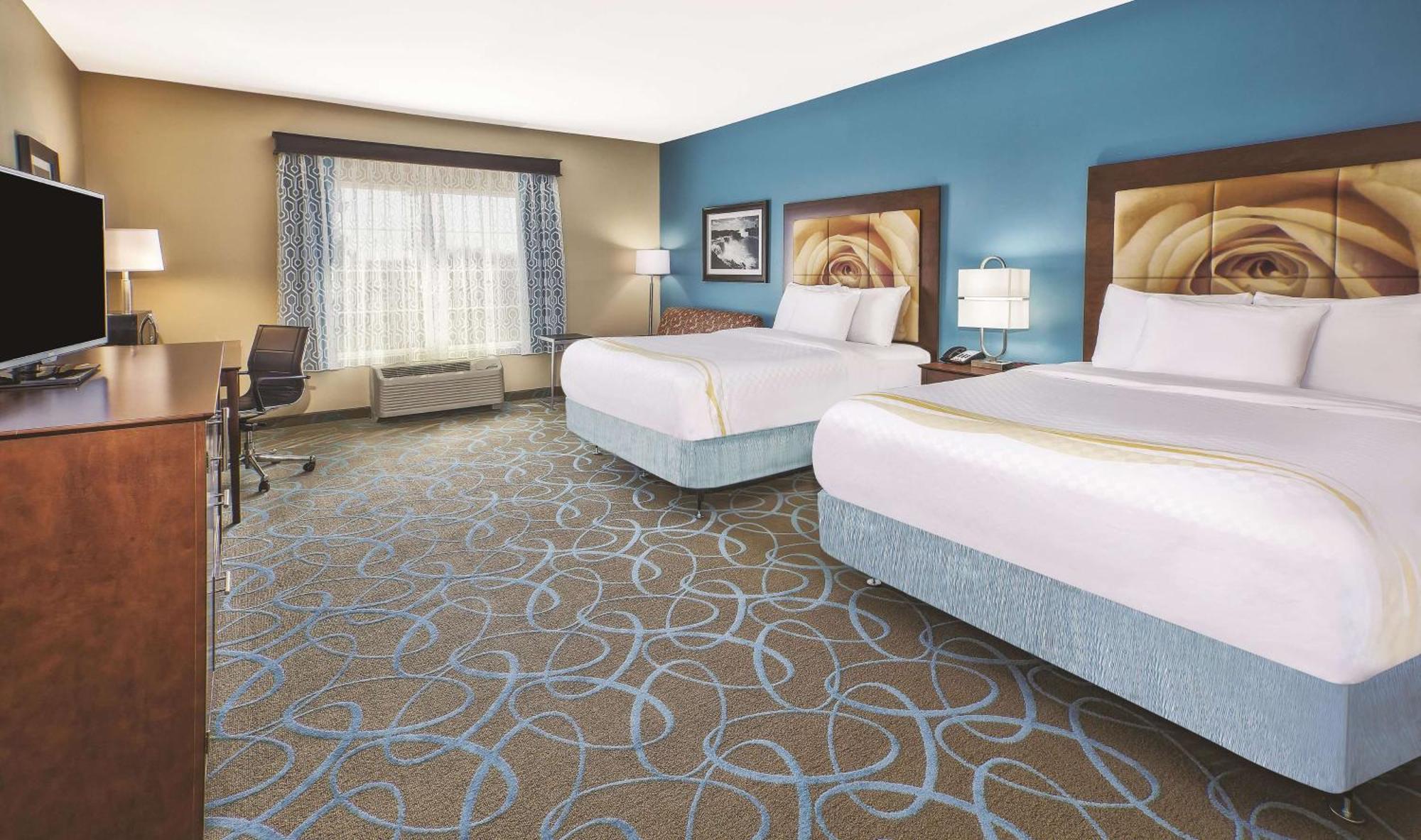 Queen Room with Two Queen Beds - Mobility Access/Non-Smoking