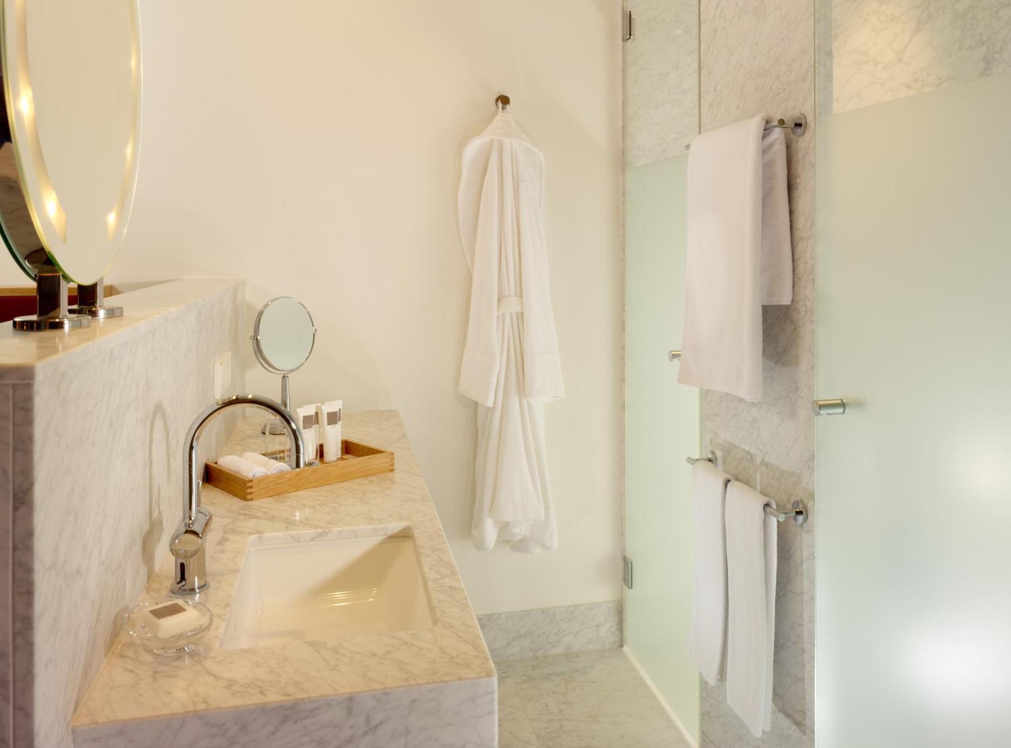 Junior Suite,1276933870:JPEG