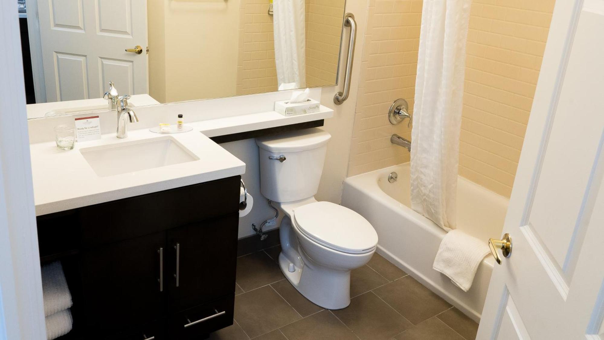 King Studio Suite