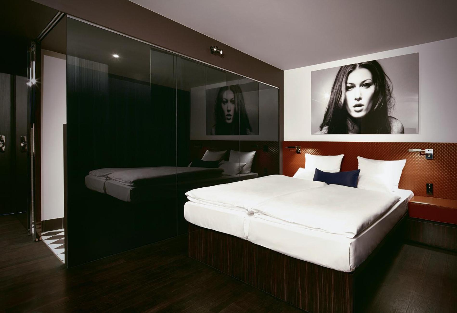 Quarto Duplo