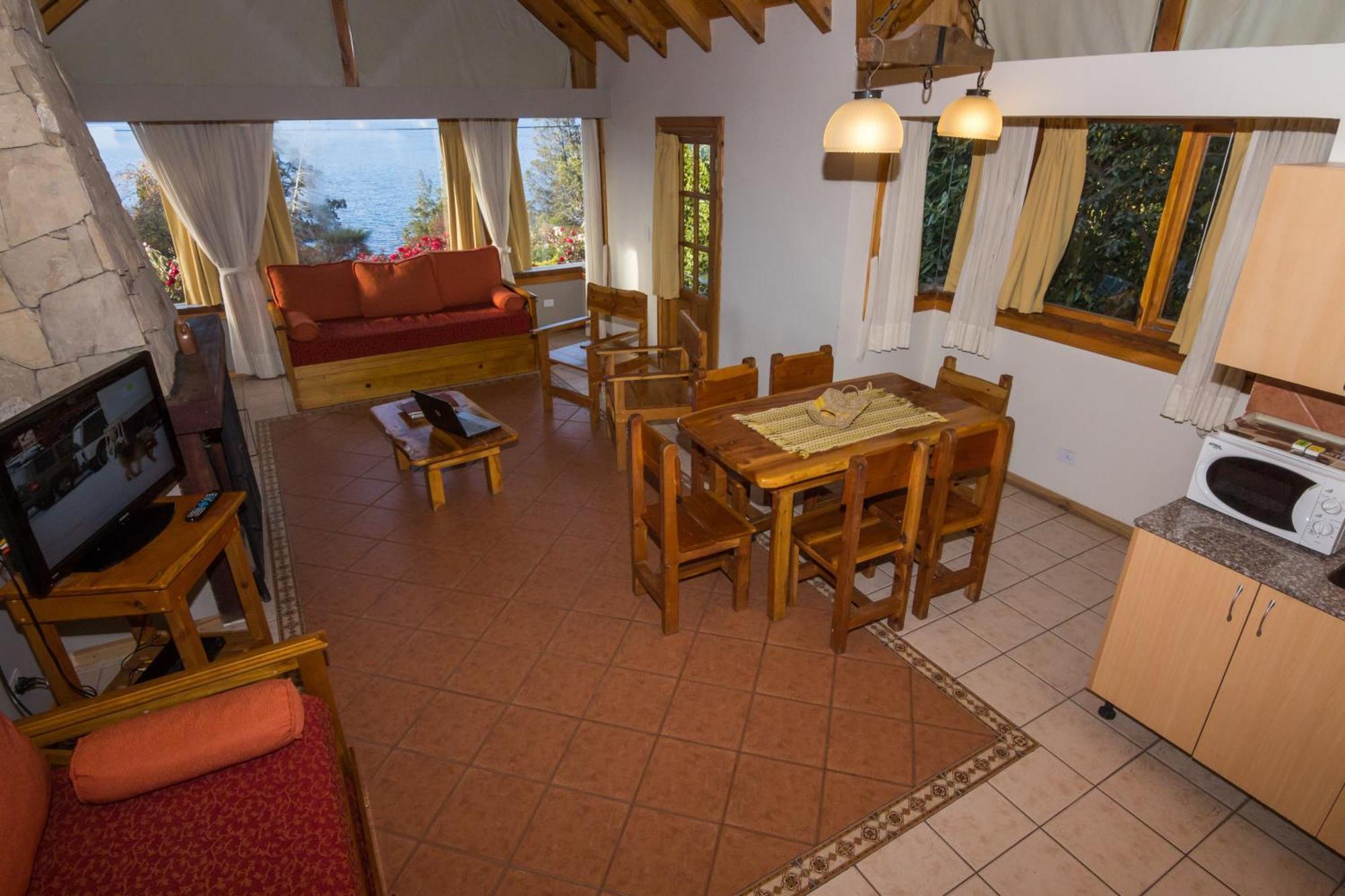 Quarto Superior com Vista do Lago