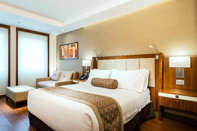 Standard Queen Room,113366042:JPEG