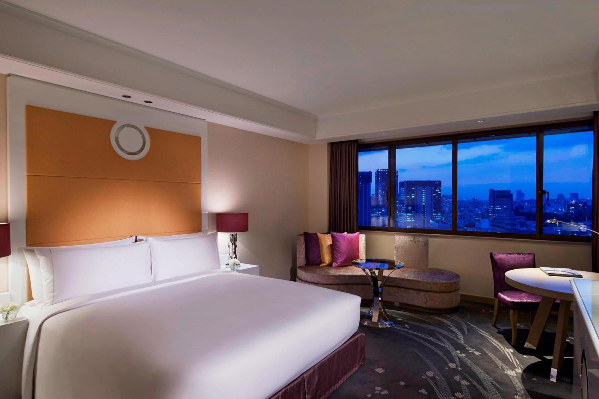 Executive King Room - Club Lounge Access