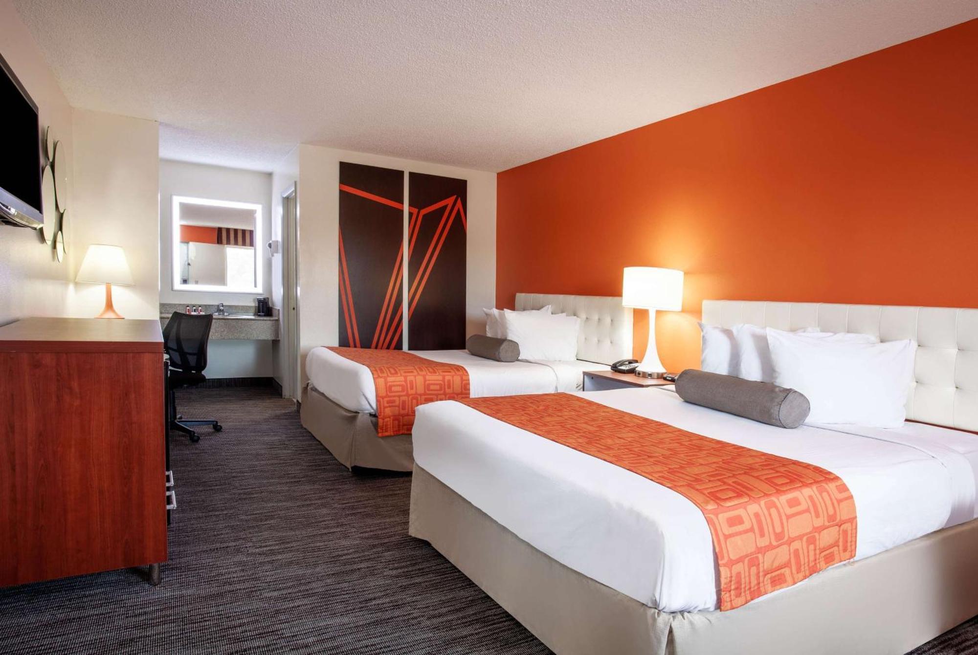 Queen Room with Two Queen Beds - Non-Smoking