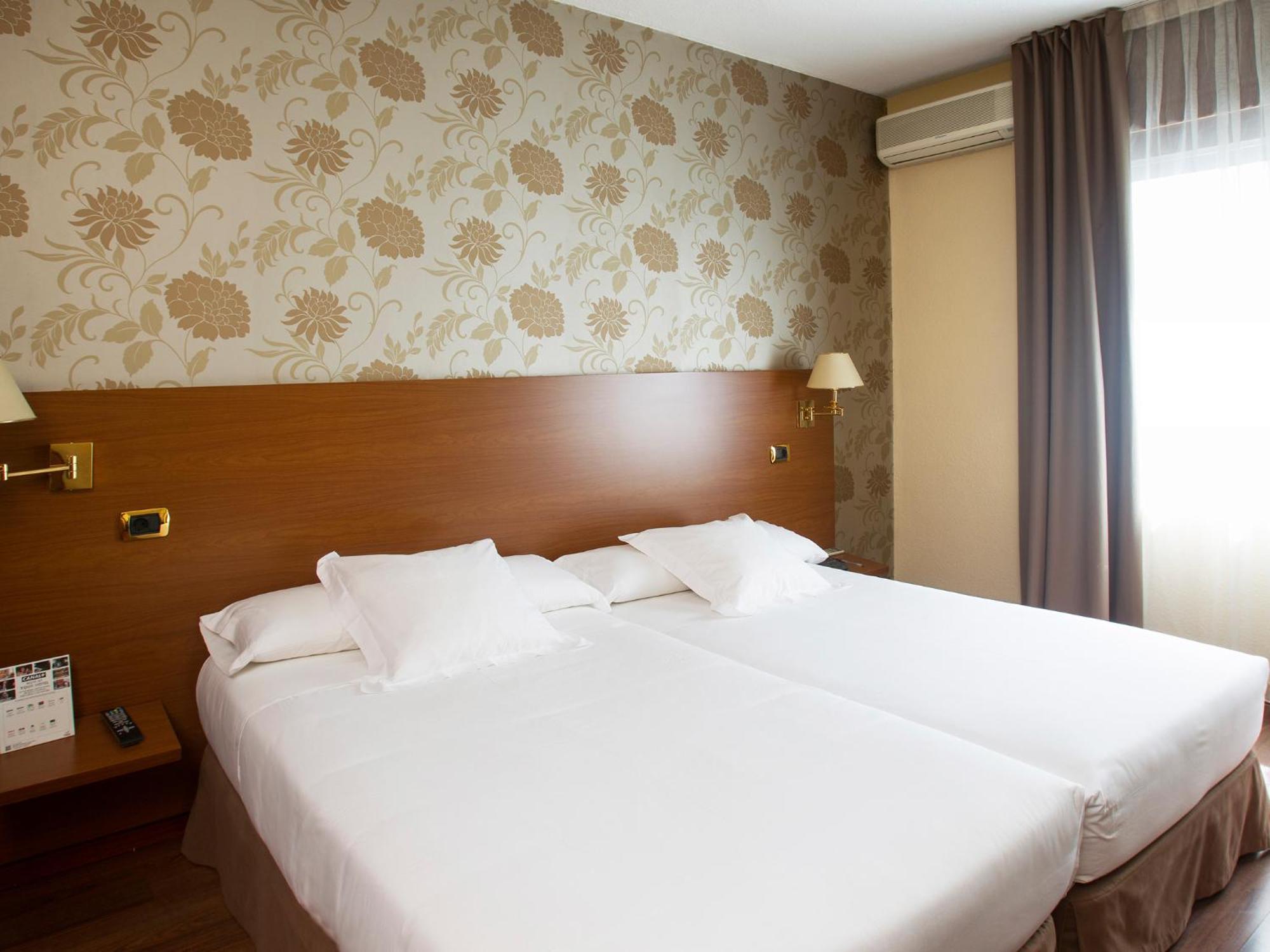 Quarto Twin com Vista Mar