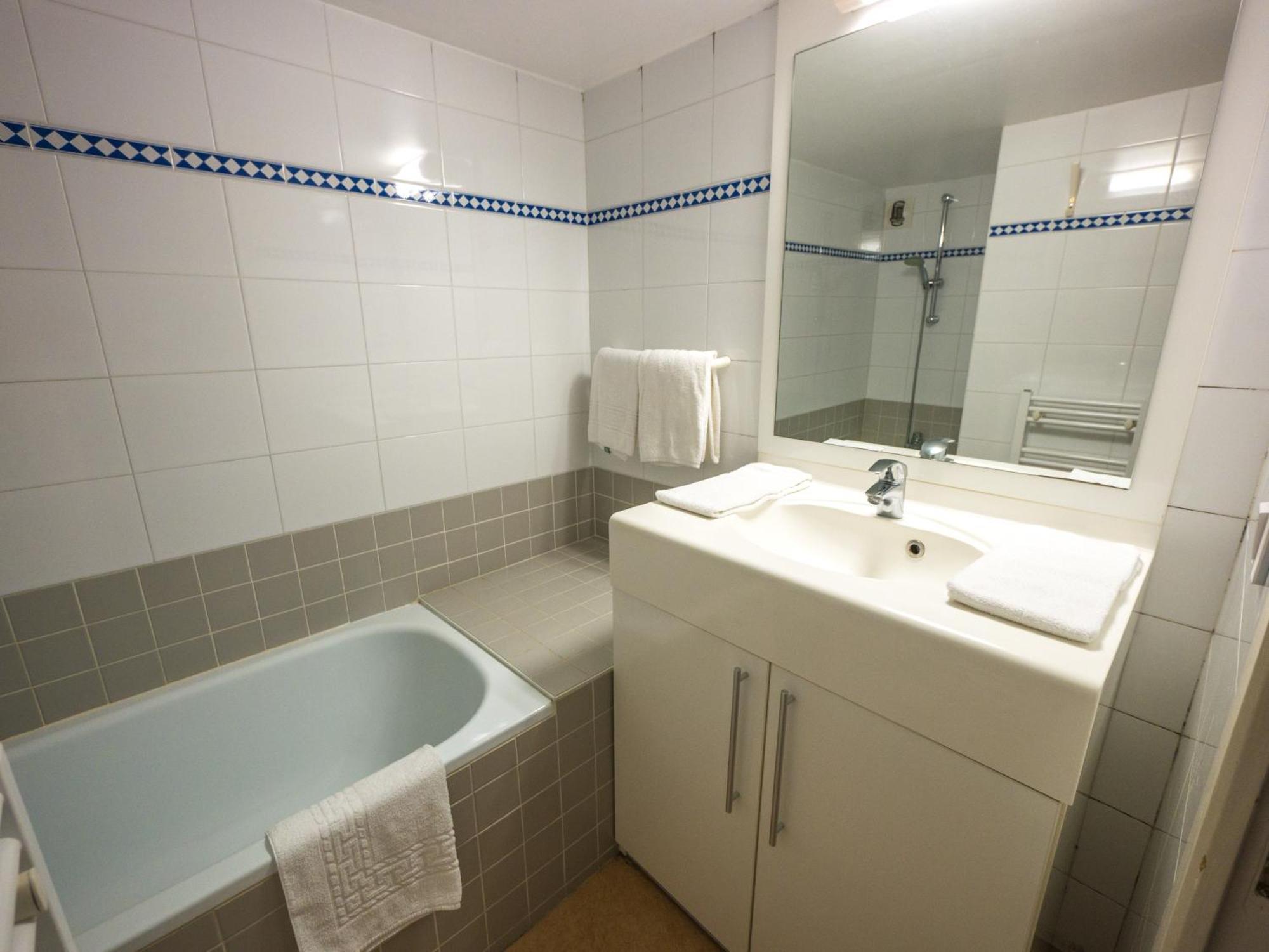 Appartement 1 Chambre (5 Adultes) - Côté Mer