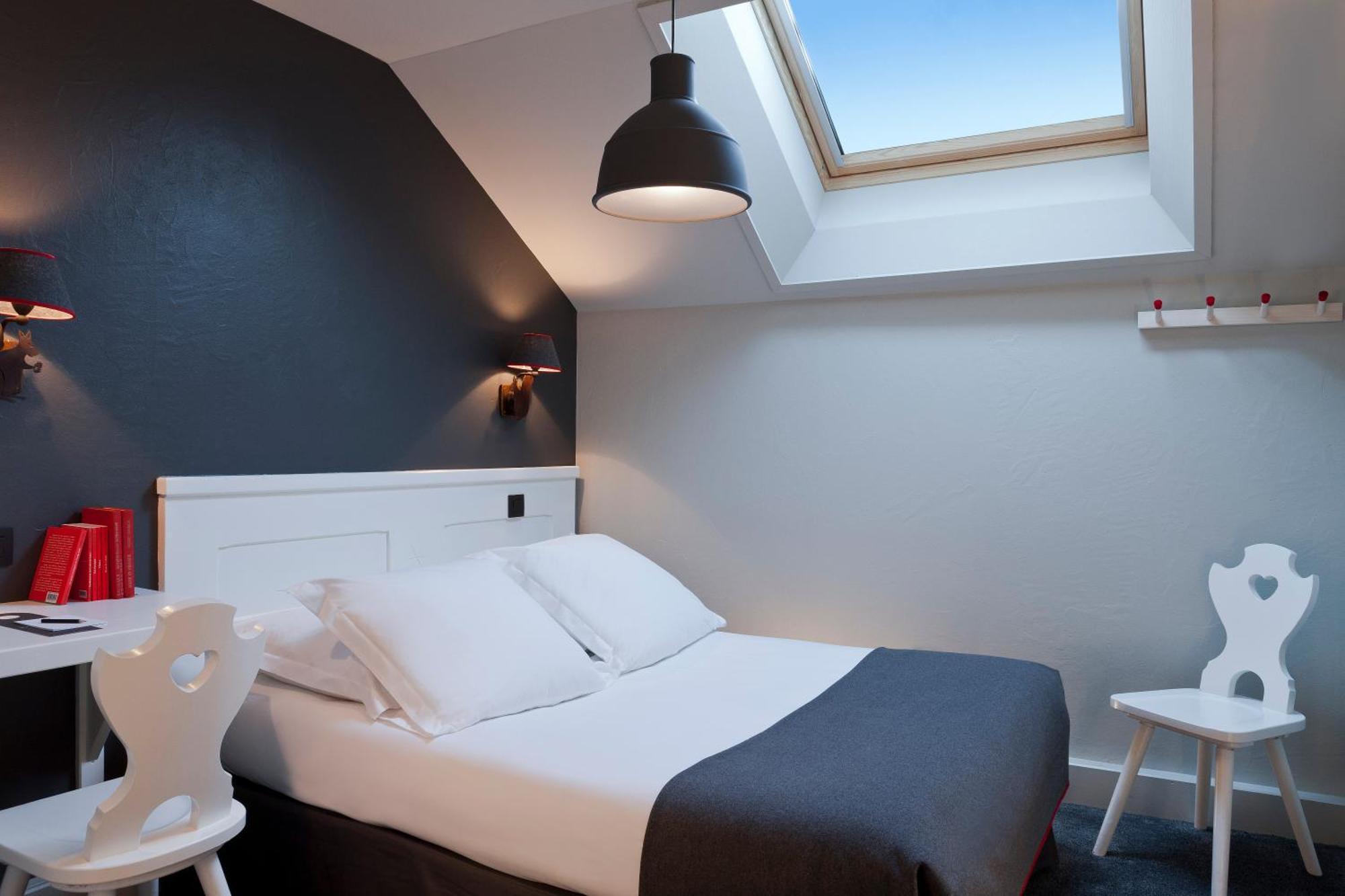 Standard Double Room,1279182724:JPEG