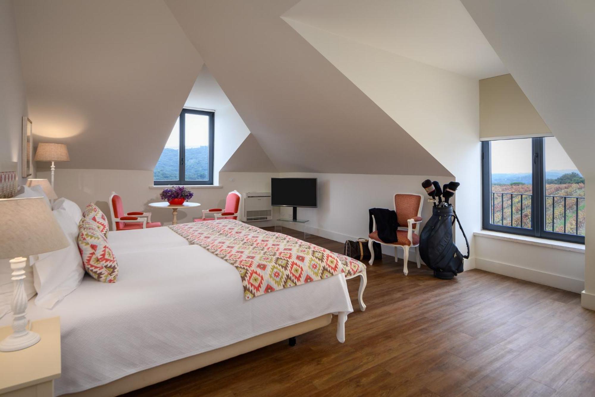 Suite Júnior - Casa Jardim