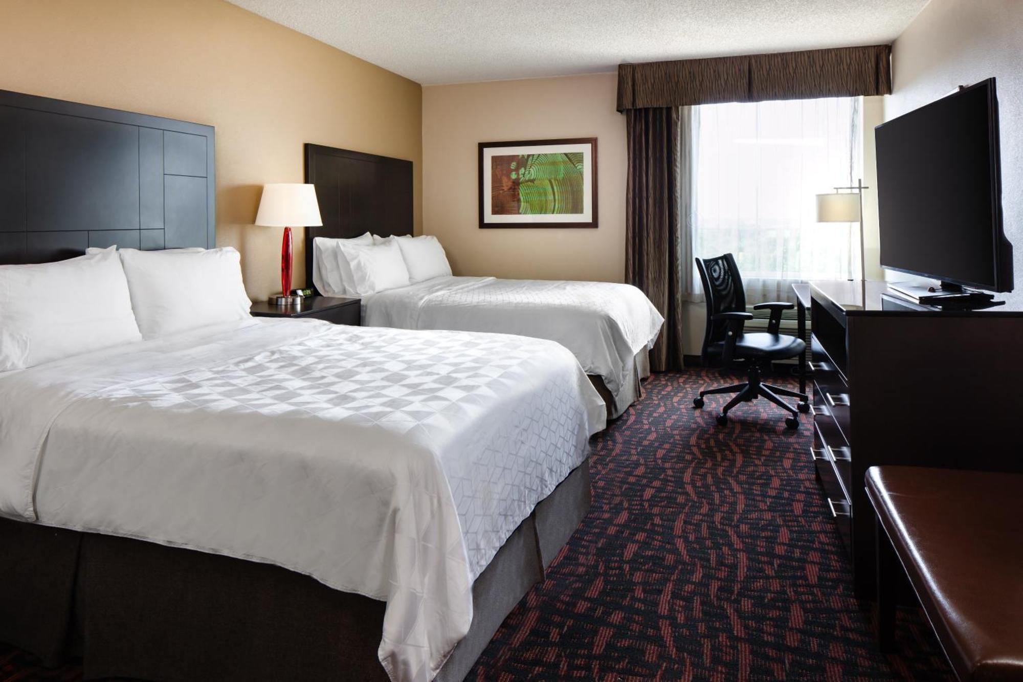 Standard Queen Room with Two Queen Beds