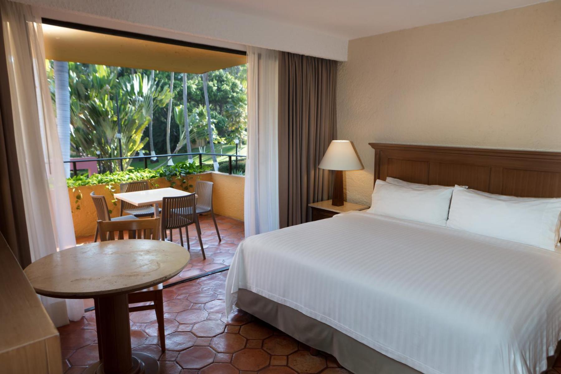 Habitación Estándar con vistas al jardín - Cama extragrande