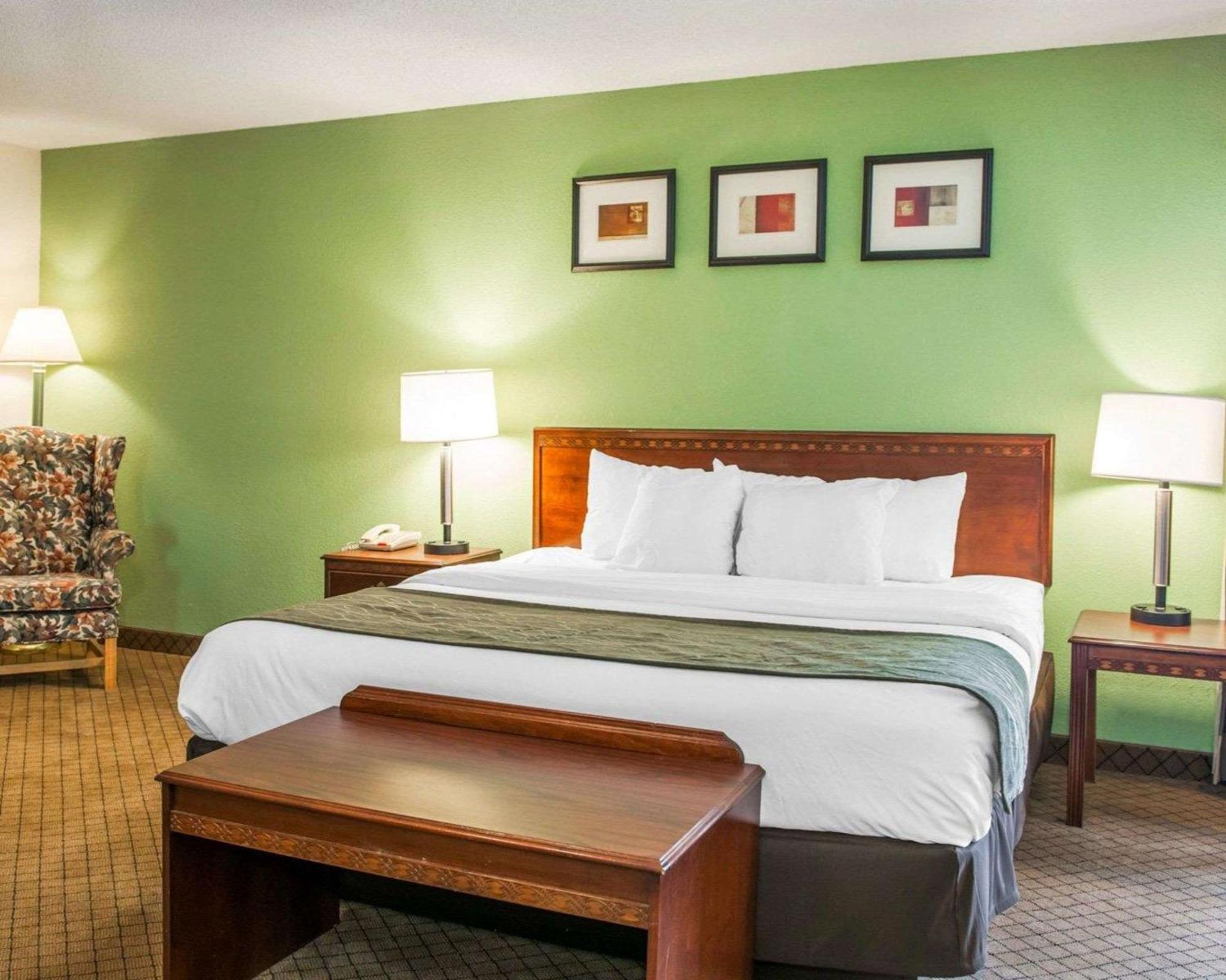 Queen Room with Two Queen Beds