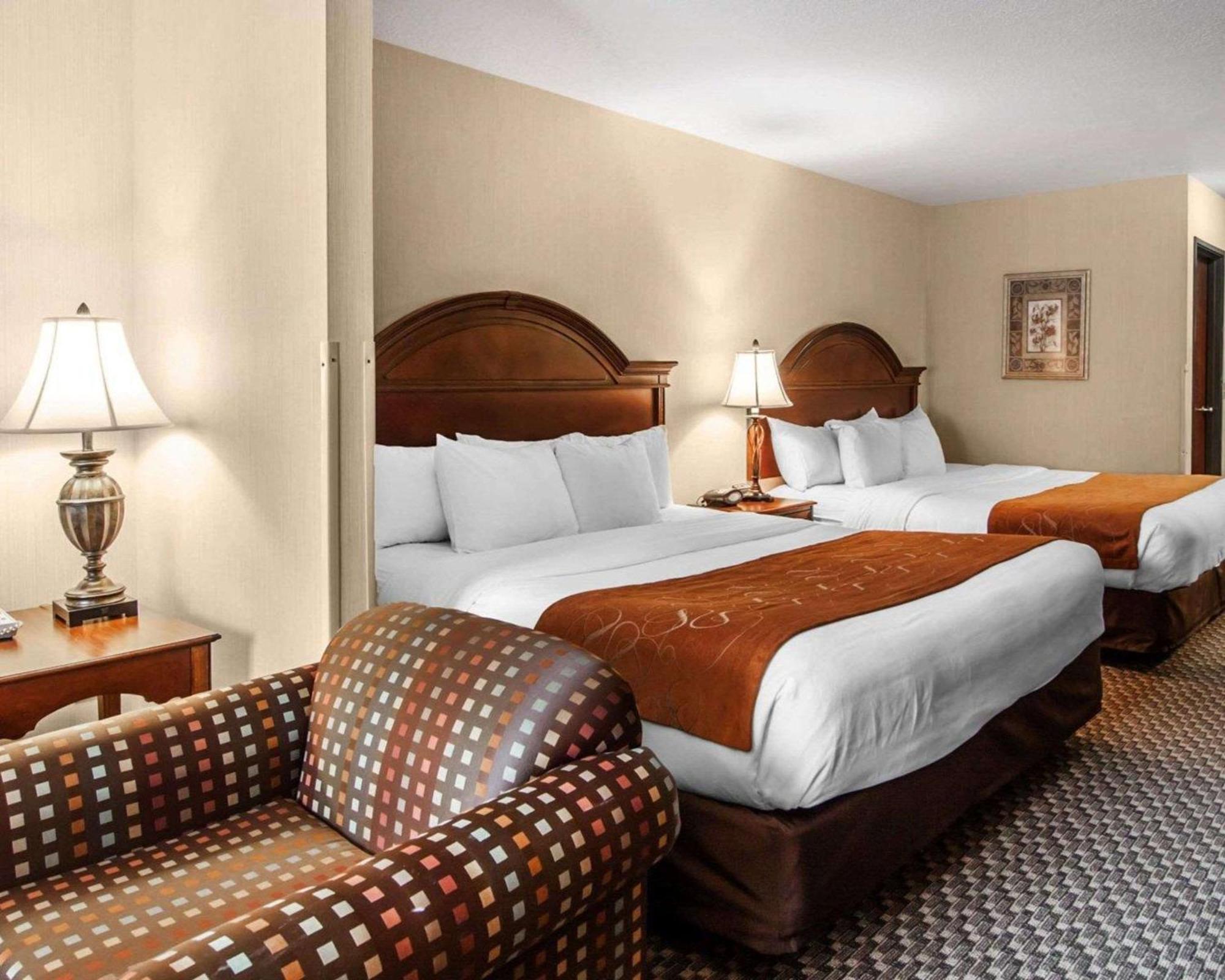 Superior King Suite - Non-Smoking