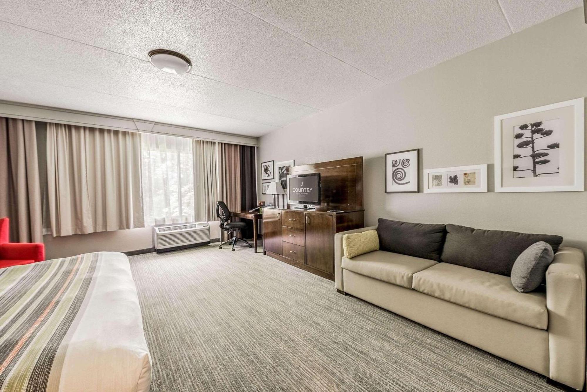 King Room with Spa Bath
